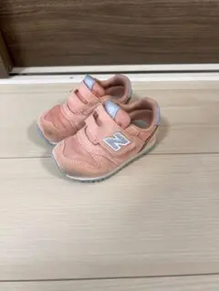 New Balance ピンク スニーカー ベルクロ