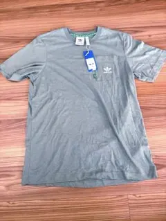 adidas ヘンプ混Tシャツ