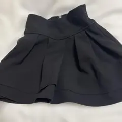 ミシェルマカロンxsスカート