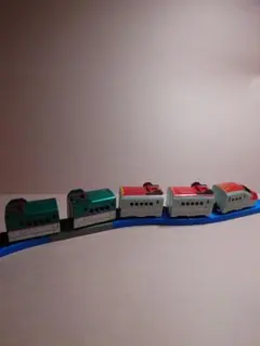 カプセルプラレールはやぶさ、こまち5両編成