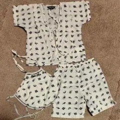 白地に青い模様の甚平セット