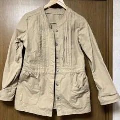 ベージュ ノーカラージャケット