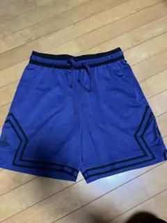 NIKE AIR JORDAN ハーフパンツ　紫