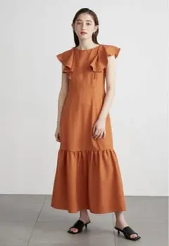 LilyBrownリリーブラウンラッフルフリルフレアスリーブロングワンピース茶白