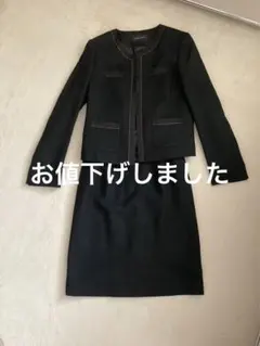 スーツスカート　ブラック　ノーカラーのサムネイル