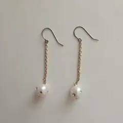 パール ドット チェーン ピアス　BEAMSのサムネイル