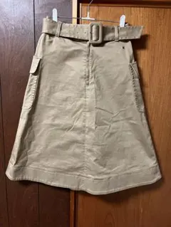 【美品】MUVEILベージュ Aラインフレアスカート Sサイズ ベルト付き