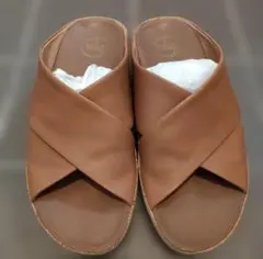 FitFlop クロスレザー コルクサンダル 25cm ブラウンのサムネイル