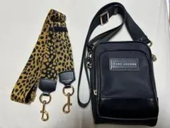 MARC JACOBS ナイロン　ショルダーバッグ　レオパード柄ストラップ