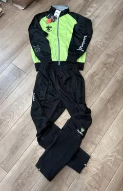 hummel ジャージ Mサイズ 新品タグ付きのサムネイル