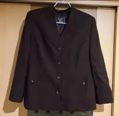 【美品】BURBERRY ノーカラージャケット M ネイビー フォーマル 2025年最新】BURBERRY レディース ノーカラージャケットの人気