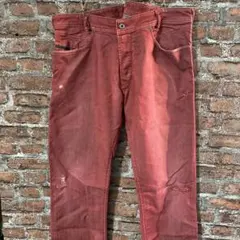 ディーゼルレッドパンツ