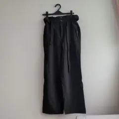 GU　カジュアルパンツ