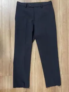 ユニクロ　感動パンツ　ウールライク　ネイビー