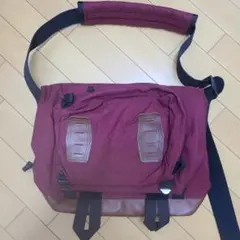 バーガンディ キャンバス メッセンジャーバッグ