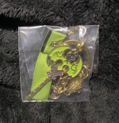 ディズニー ツイステッドワンダーランド バッグチャーム リリア・ヴァンルージュ