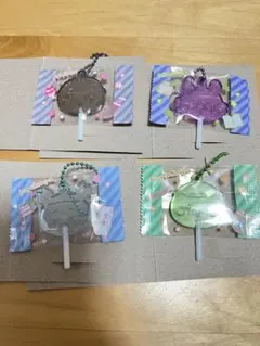 ちいかわ　キャンディチャームズ グミ　モモンガ　古本屋　くりまんじゅう　らっこ