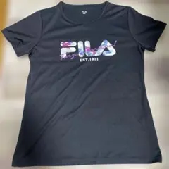 FILA ブラック Tシャツ Lサイズ　レディース
