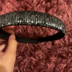 ブラックビーズ　カチューシャ