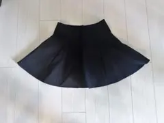 【送料込・即購入可】ＧＲＬフレアミニスカート　インパン裏地付き
