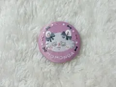 ちいかわ 刺繍缶バッジビスケット２ リボン モモンガ