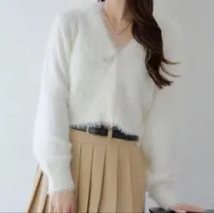 continuer de NICE CLAUP シャギーショートカーディガンのサムネイル