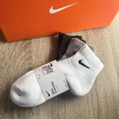 NIKE 23〜25cm 3足組み　ナイキ ソックス　靴下 3色