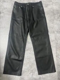 エ*モ様 ブラック合成皮革ストレートパンツ ウエスト82cm