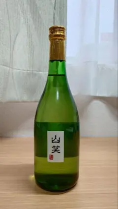 山笑 純米吟醸 720ml 15%のサムネイル