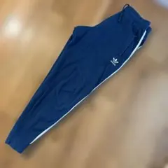 adidas ネイビー ジャージパンツ