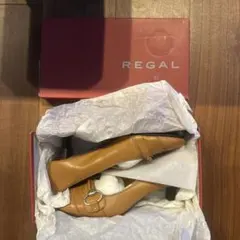 REGAL リーガル パンプス ビット付き キャメルのサムネイル