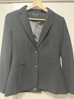 黒レディース スーツジャケット