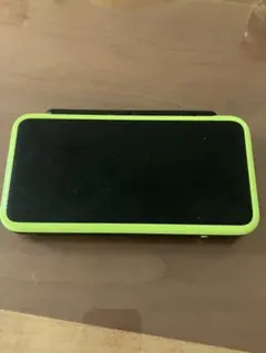 New 2DS LL 黒と緑 本体 ジャンク品