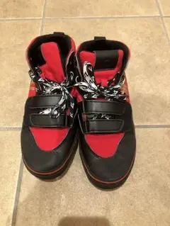 Item thumbnail for item 0f865956-4fe9-42f5-800d-cc0a18262b3f