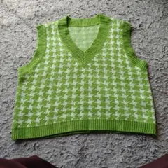 SHEIN グリーン チェック柄 ニットベスト L