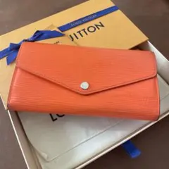ルイヴィトン ポルトフォイユ　サラ エピ オレンジ　ウォレット 財布