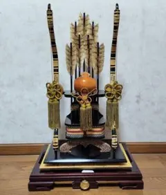 日本の伝統的な弓矢の飾り　縁起物 破魔矢 弓飾り 縁起物 日本伝統工芸品 スタンド付き - メルカリ