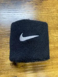 Nike ブラック リストバンド