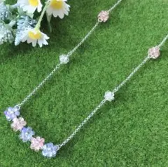 5連クリアお花モチーフ ビーズボール入り シルバーネックレス(ピンク)