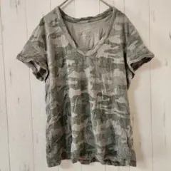 ​US古着 ユニバーサルスレッド【XS】迷彩柄 Vネック Tシャツ カモフラ 綿