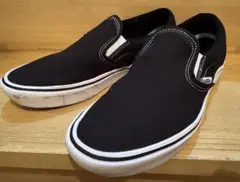 VANS ヴァンズ スニーカー コンフィクッシュ スリッポン