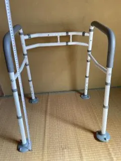 Item thumbnail for item b769a3a7-667b-4818-8464-2a6ad77a3d6d