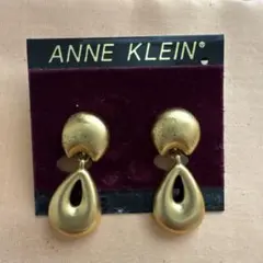 ANNE KLEIN ゴールドカラー ドロップイヤリングのサムネイル