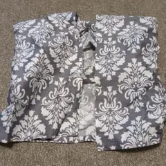 Udder covers アダーカバーズ　授乳ケープダマスク柄　グレー　グレース