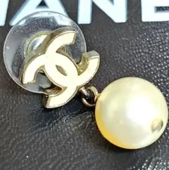 CHANEL シャネル ココマーク ピアス パール 片耳 ホワイト レディース