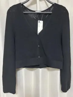 GU ジーユー　シアークロップドカーディガン　新品　タグ付き