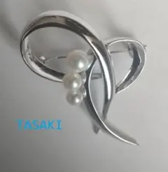 パール ブローチ