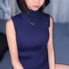 ネイビー♡タートルネック ハイネック ノースリーブ リブニット 伸縮性 スリム