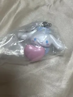 ガチャ サンリオ ナーススイングマスコット シナモン