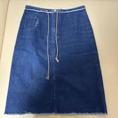 Item thumbnail for item 46aa50bd-0dbc-4461-8edf-f7557a4f7cc2